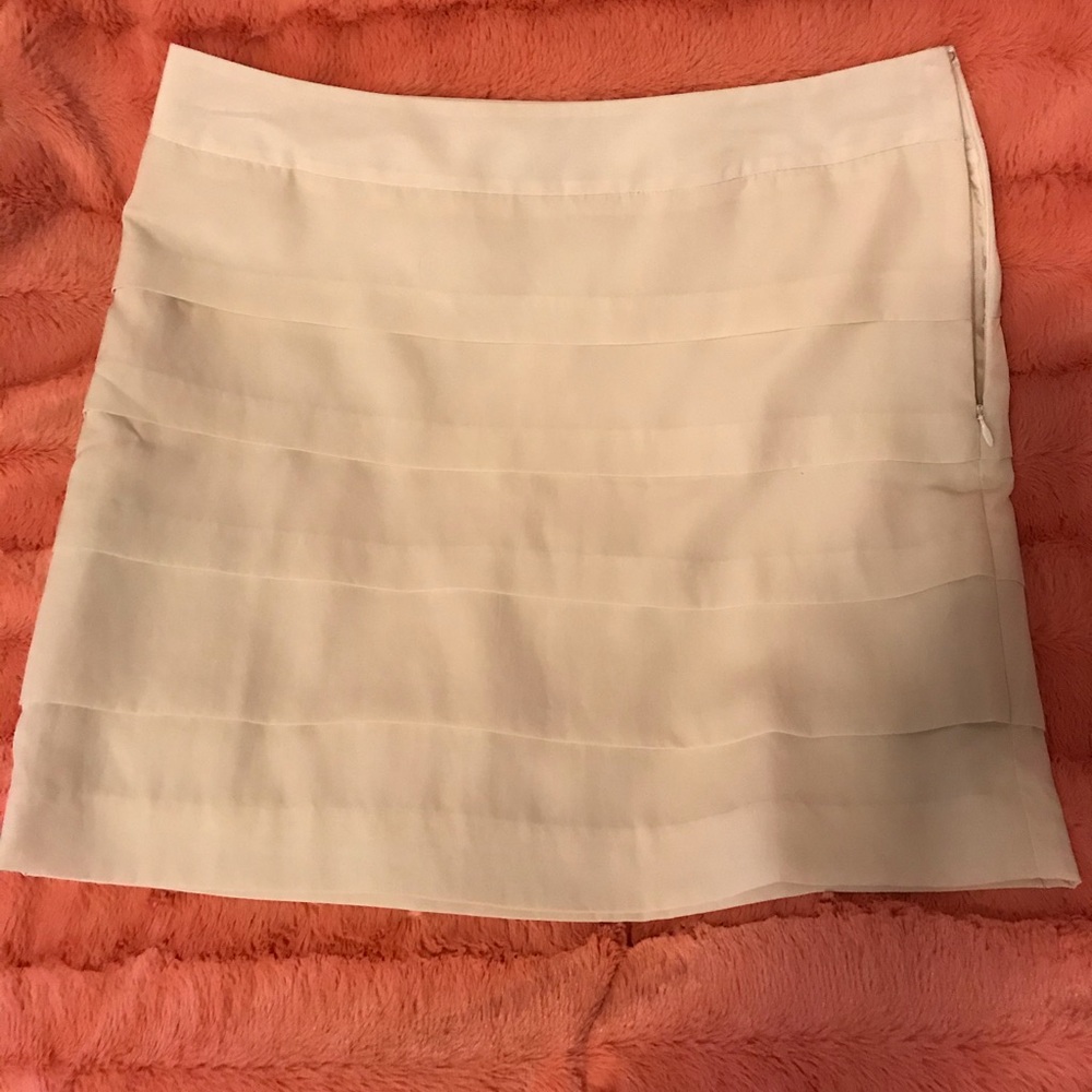 Loft skirt